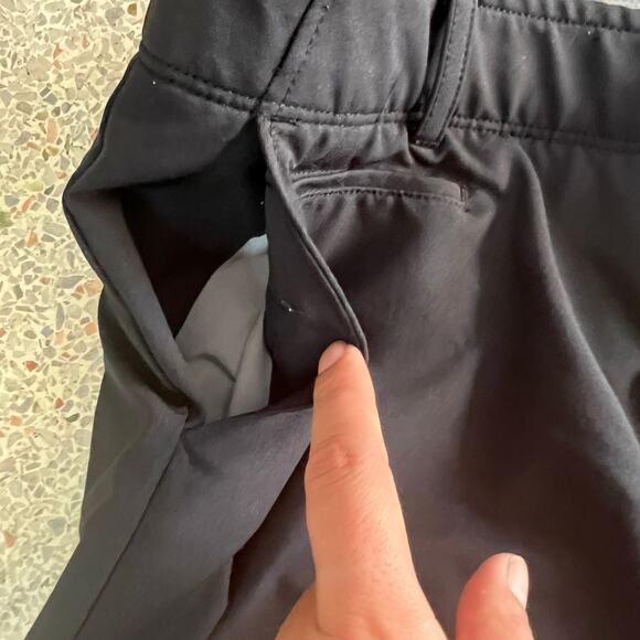 Under Armour Black Athletic Skort Golf Tennis Skirt Built-In Shorts Size 2 - Picture 6 of 13